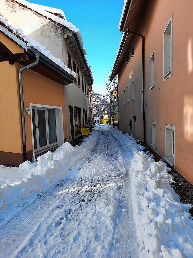 Bild 4: Winterzauber in Tiengen: So schön zeigt sich das Städtchen rund um den Storchenturm