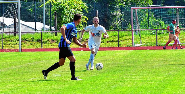 Bild 17: Hier gibt es die Bilder vom 4:1-Sieg des FC Erzingen bei der SG FC Wehr-Brennet