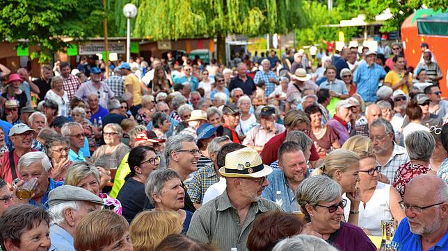 Die Schlossseefest-Veranstalter hoffen für kommendes Jahr auf ein unbeschwertes Festwochenende, wie hier im vergangenen Jahr. Das wäre ...