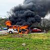 Plötzlich steht ein Kleinbus beim Hohentwiel-Stadion in Flammen. Nur einer von 15 Einsätzen der Singener Feuerwehr binnen der ...