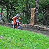 Auf der Motocross-Strecke (wie hier im Bild) ist der Sport erlaubt &ndash; im Hegau hat ein Motocross-Fahrer jetzt aber die Polizei ...