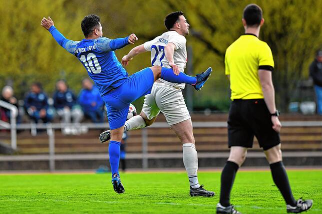 Bild 30: FC Erzingen verliert beim SV Weil mit 0:3 &ndash; und wir haben Bilder!