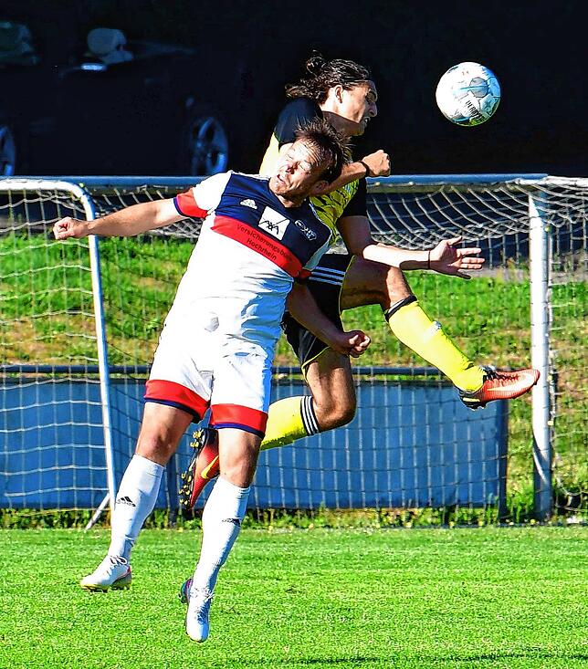 Bild 12: SV Eichsel dreht binnen drei Minuten das Spiel im Rothaus-Bezirkspokal zum 4:3-Sieg bei der SG Niederhof-Binzgen &ndash; und wir haben Bilder!