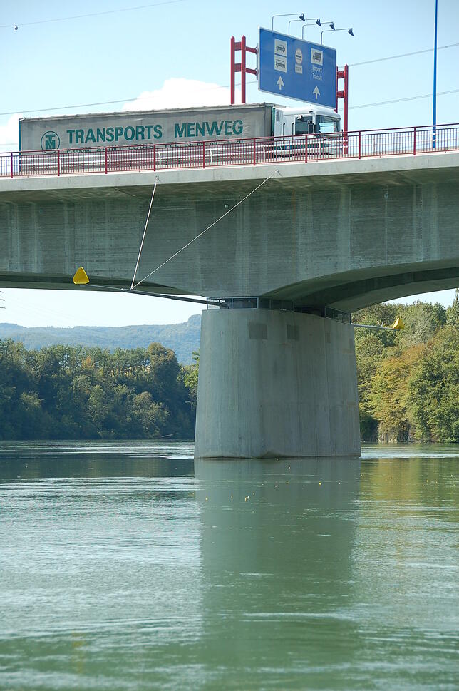 Anfang 2000 war die Autobahnbrücke endlich beschlossene Sache, aber noch lange nicht gebaut.