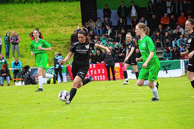 Bild 11: Die besten Bilder vom Frauen-Bezirkspokal-Finale in Mönchweiler