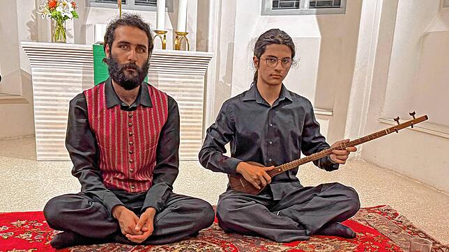 Das persische Konzert von Shahed Moradi (links) und Parsa Rayatmanesh entführt Musikfreunde auf eindrucksvolle Weise in einen anderen ...