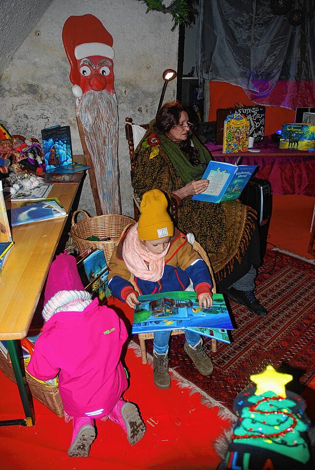 Die Märchenstube mit Erzählerin llse Jehle Anlaufpunkt für Kinder und Eltern.