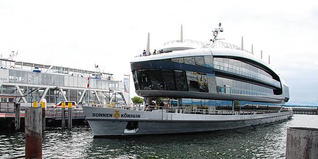 Die &bdquo;Sonnenkönigin&ldquo; im Hafen von Friedrichshafen (Archivbild).