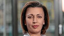 Yuliya Biretska arbeitet als Vermittlerin im Jobcenter.