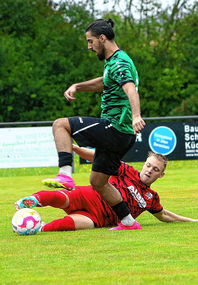 Bild 5: Die besten Bilder vom Duell zwischen dem FV Walbertsweiler-Rengetsweiler und dem VfR Stockach
