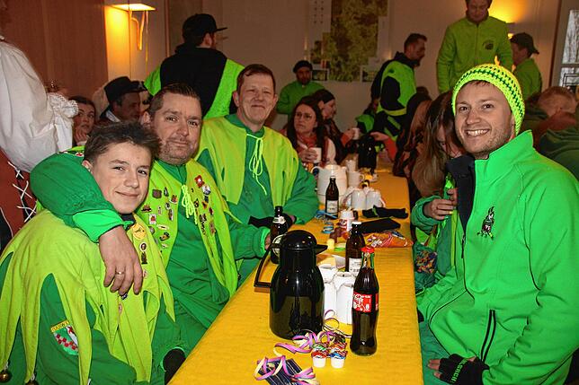 Bild 15: Fasnacht-Highlights in Wald: Unvergessliche Bilder vom Rathaussturm und Schülerbefreiung!