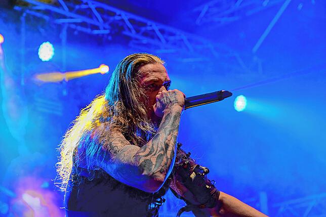 Sänger Robse von der gleichnamigen Band ist schon zum zweiten Mal auf dem Metalacker und erneut begeistert von der Location.