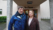 Ein eingespieltes Team: Elmar Matt, Konrektor der Grundschule Petershausen, und Sparta-Schwimmtrainerin Juliane Oswald gestalten den ...