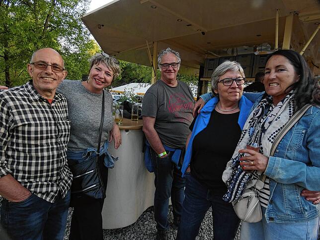Bild 11: Bilder von der Jahrhundertparty im Festzelt mit Live-Acts und mega Stimmung