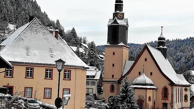 Zu Heilig Abend werden in der Todtmooser Wallfahrtskirche drei Gottesdienste angeboten, damit sich die Gläubigen aufgrund der Pandemie ...