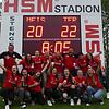Meister! Die Fußballerinnen des SV Deggenhausertal bejubeln den Titel in der Verbandsliga.