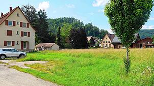 Oberhalb der Adamsgasse soll im derzeit noch vorhandenen Grünbereich der neue Kindergarten Zimmern entstehen. In unmittelbarer ...