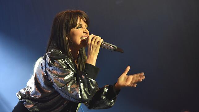 Pop-Ikone Nena, hier bei einem Auftritt in der Singener Stadthalle im vergangenen Mai, tritt im August 2019 am Häfler Seeufer auf.