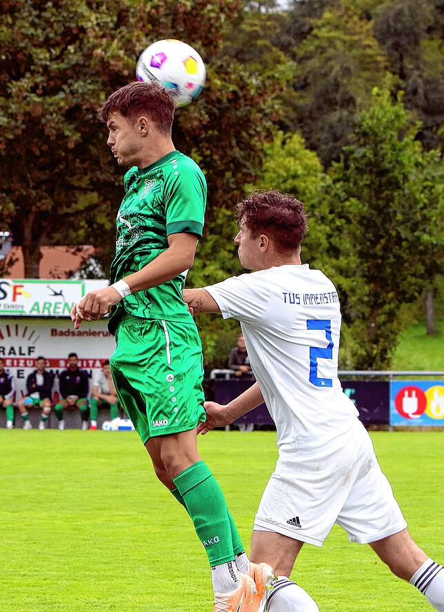 Bild 10: Die besten Bilder vom Duell zwischen dem TSV Aach-Linz und dem TuS Immenstaad