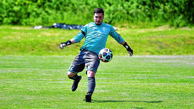 Glanztat: Sekunden vor dem Abpfiff parierte Simon Hepp &ndash; hier ein Archivbild &ndash; gegen Manuel Gruber und sicherte dem FC ...