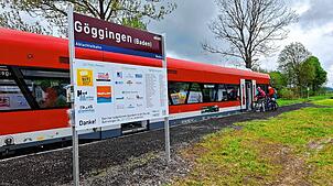 Vom Haltepunkt Go?ggingen aus, der im Juni eingeweiht wurde, lassen sich schöne Wanderungen unternehmen, zum Beispiel zu den Ablacher ...