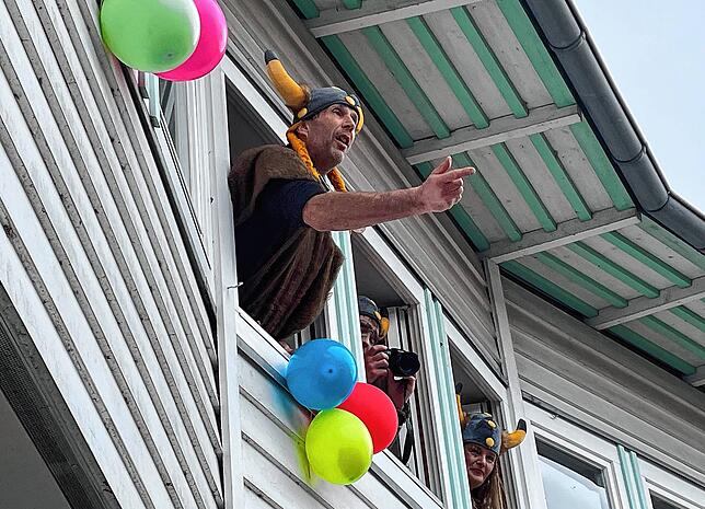 Bild 5: In Owingen sind die Winkigerinnen los