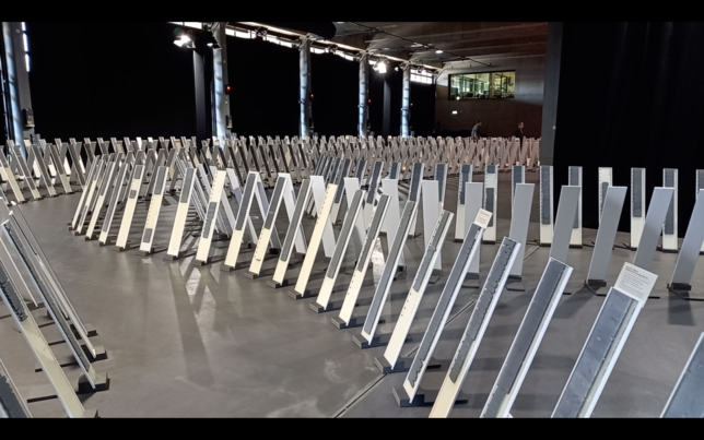 Rund 400 Meter der Bohrkerne wurden beim Medienanlass in Windisch ausgestellt.