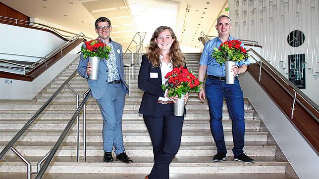 Das neue Geschäftsführungstrio der IG Metall Friedrichshafen-Oberschwaben und Singen: (von links) Frederic Striegler, Helene Sommer, ...