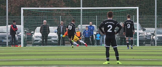 Bild 14: Tabellenführer SV 08 Laufenburg siegt 5:2 beim Verfolger FC Erzingen und wir haben die Bilder