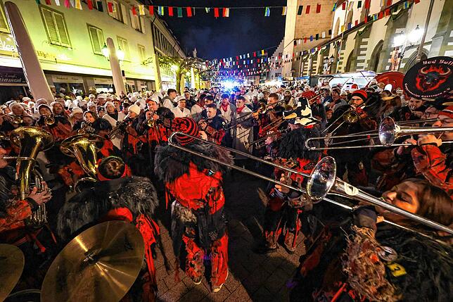 Bild 4: Fasnacht in Radolfzell: Diese Highlights prägten den Hemdglonkerumzug 2025 – Das sind die schönsten Bilder