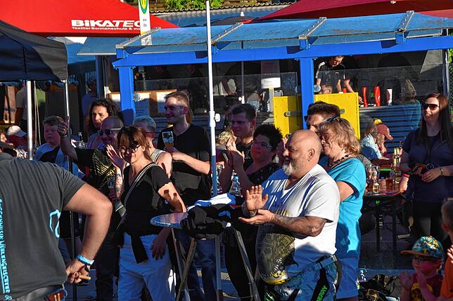 Bild 10: Eindrücke vom Eigeltinger Dorffest am Samstag