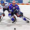 Die Wild Wings starten am 10. September in die neue DEL-Saison. Auch Verteidiger Johannes Huß (rechts) wird wieder das Schwenninger ...