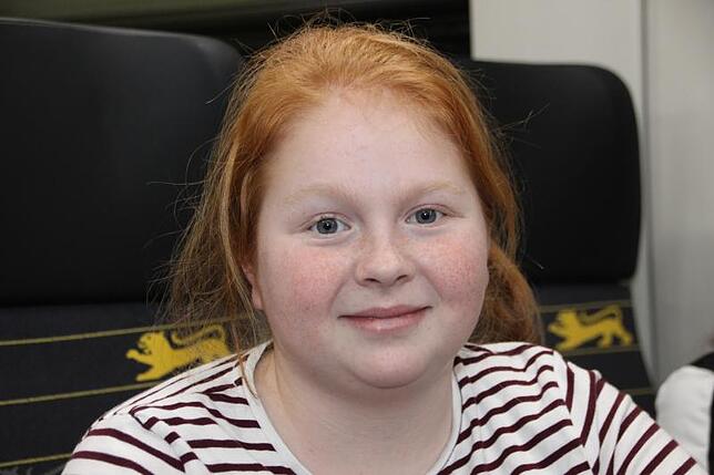 Sophia Maier, 13 Jahre, aus Wald-Sentenhart, ist seit drei Jahren Ministrantin und Sternsingerin."Das Essen war sehr gut. Herr ...