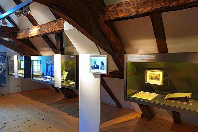 Alt und neu treffen im Literaturmuseum in Hausen im Wiesental zusammen.