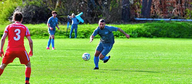 Bild 10: SV Jestetten gewinnt 3:1 beim FC Schlüchttal &ndash; und wir haben Bilder!