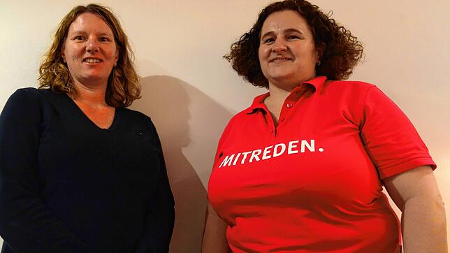 Kirsten Stüble und Sonja Straub (von links) organisierten das Treffen für Frauen, die in der Kommunalpolitik aktiv werden wollen.