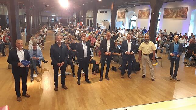 Bild : &bdquo;Das ist Wahlkampf, kein Wahlkuscheln&ldquo;: So lief die SÜDKURIER-Podiumsdiskussion zur Konstanzer OB-Wahl im Konzil