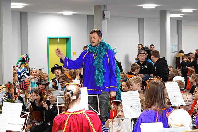 Bild 2: Die schönsten Bilder der Schulbefreiung und der Besuch im Kindergarten in Rickenbach