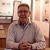 Jochen Goldt im Korbinian-Brodmann-Museum. Im Hintergrund sind Informationstafeln zu dem bekannten Hirnfoscher zu sehen.
