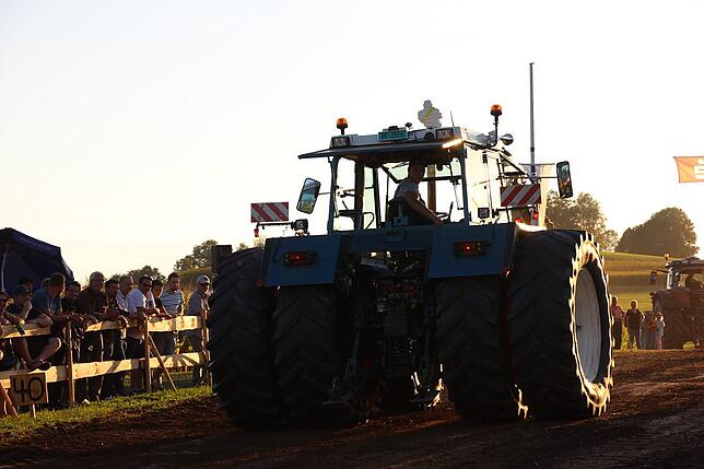 Bild 8: Bilder: Tractorpulling in Sumpfohren 2018