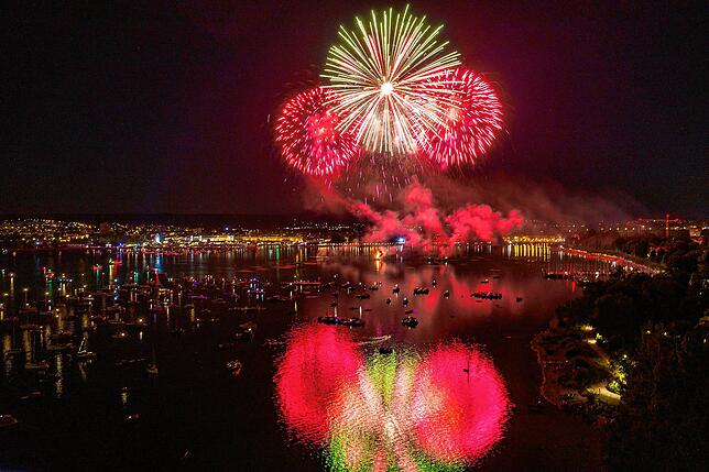 Bild 13: Spektakuläre Bilder vom Feuerwerk bei Seenachtfest und Fantastical 2022