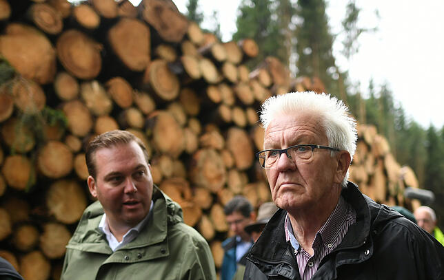 Kretschmann mit dem CDU-Bundestagsabgeordneten Felix Schreiner.