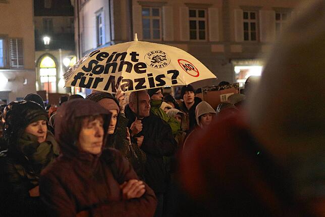 Bild 11: Konstanz - Demo gegen rechts am 24.01 - Der Protest in Bildern