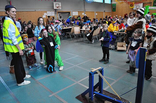 Bild 11: Viel Spaß beim Kinderball in Leimbach