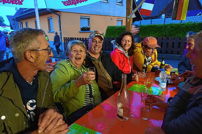 Bild 17: Die Bonndorfer feierten ihr 40. Schlossfest – Der Südkurier zeigt die besten Einblicke!
