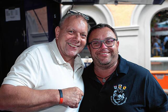 Bild 3: Bilder vom Weinfest Konstanz 2024: Feiern auf dem Stephansplatz