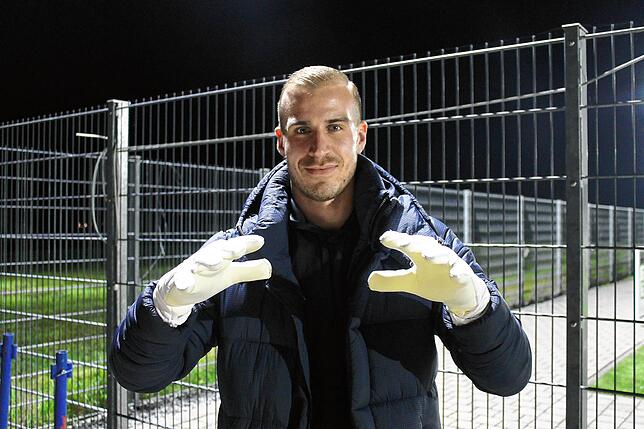Alles im Griff: Torwart Jan Wiedmann (28) fühlt sich beim SV 08 Laufenburg richtig wohl.