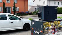 Dieser mobile Blitzer und acht stationäre Anlagen bringen Konstanz eine Millionensumme ein. Ab 2026 sollen neue Geräte dazukommen.