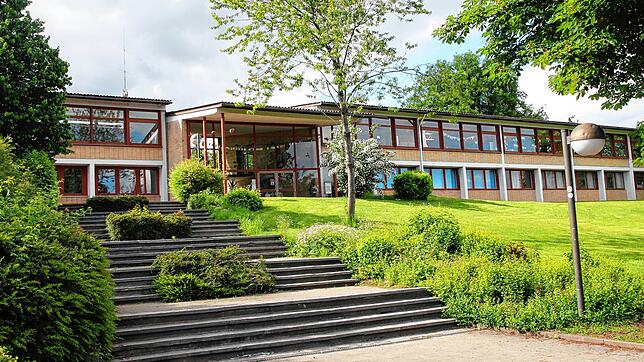 Auf 12,4 Millionen Euro ist die Sanierung und Erweiterung des Grundschulgebäudes sowie der erforderliche Ausbau zur Gemeinschaftsschule ...