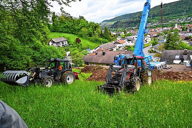 Bild 11: Bergung des Feldhäckslers- Hier sind die Bilder